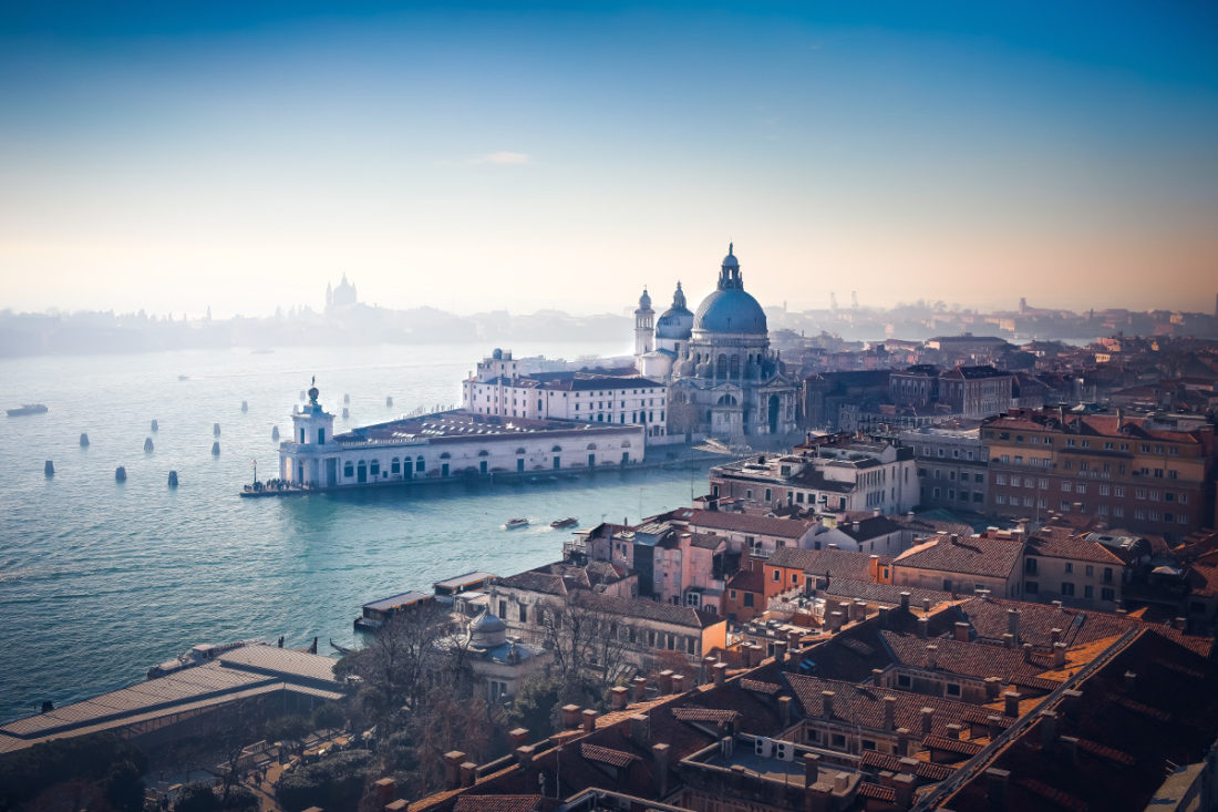 venezia-dorian-mongel-340528-unsplash