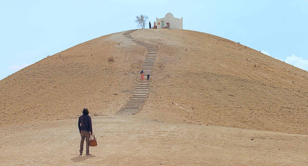 Le miracle du saint inconnu di Alaa Eddine Aljem 