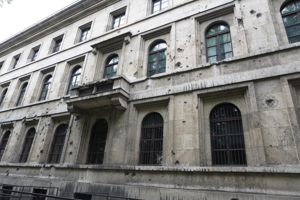 Il palazzo che ospitava la tesoreria e l'archivio del Partito Nazista a Monaco di Baviera, foto di Elisa Treppaoli