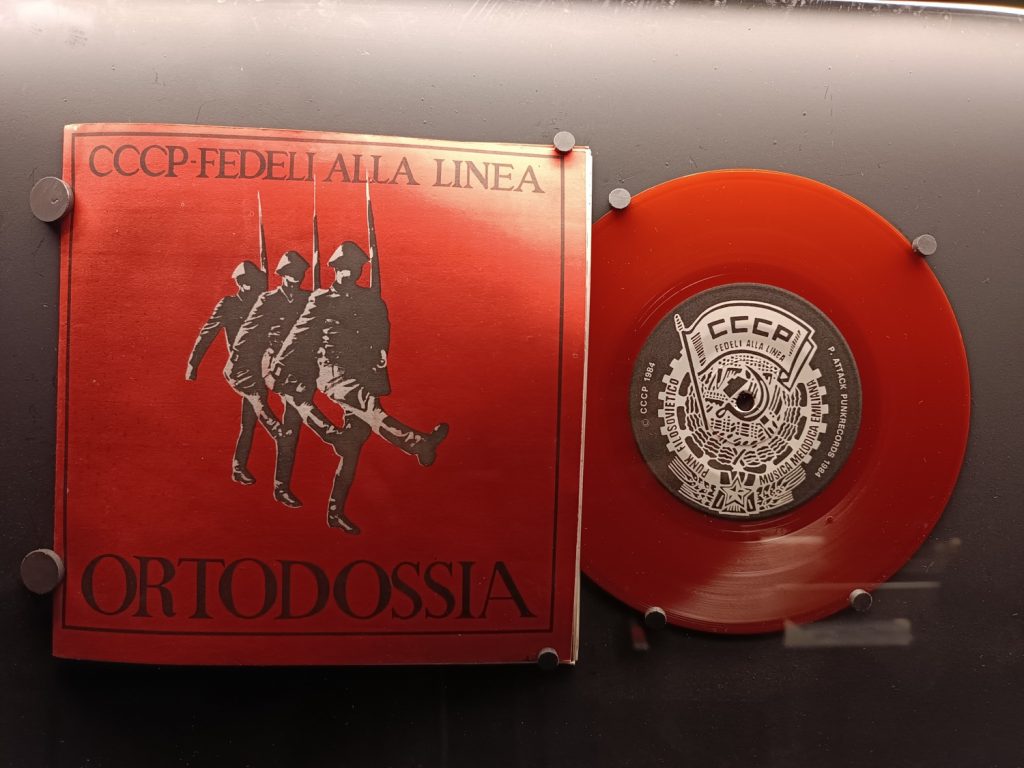 Felicitazioni! CCCP Fedeli alla linea, foto di Giulio Todescan